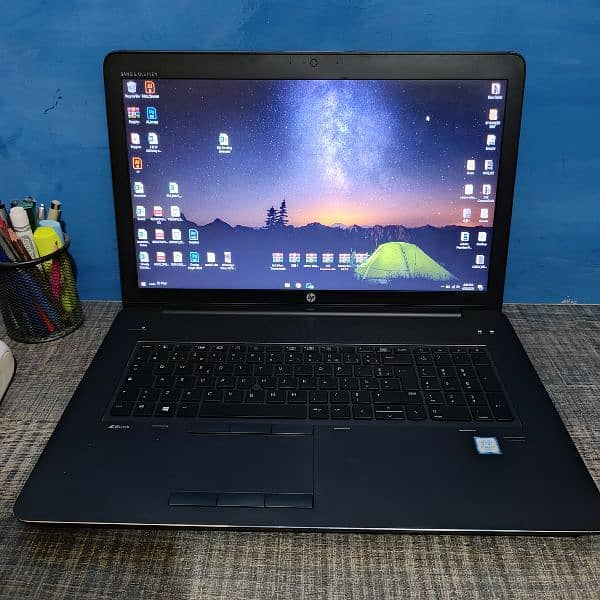 HP ZBook 17 G3 | i7 6th Gen | 4GB NVIDIA | 16GB RAM | 256GB SSD 1