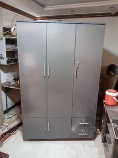 3 door cupboard / wardrobe / Almari / shoes Rack / dining