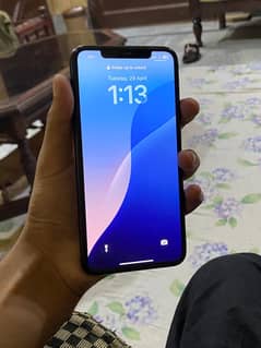 Iphone 11 pro max approved 256gb