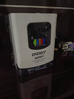 Energy MPPT charger controller