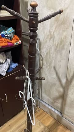 Cloth stand