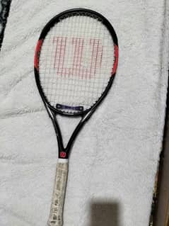 Tennis Racket ( Wilson Fedrer Team 105)