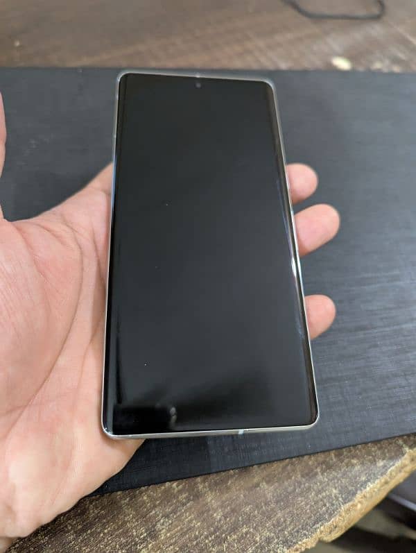 Google Pixel 7 pro 128gb 2