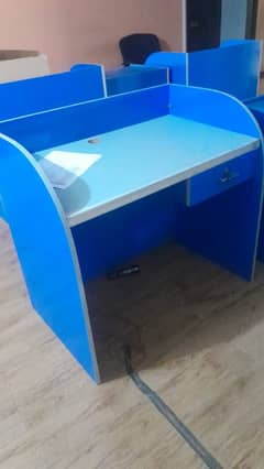 computer table