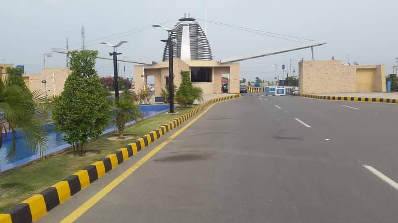 Bahria Education and Medical City Lahore are categorized into 4 blocks; Block A, Block B, Block C and Block D. All these blocks feature the residential plots of 5 Marla, 8 Marla and 10, Marla. 1