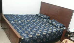 Bed with Dressing and Side Tables