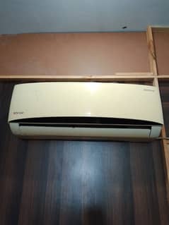 Kenwood 1 Ton ac