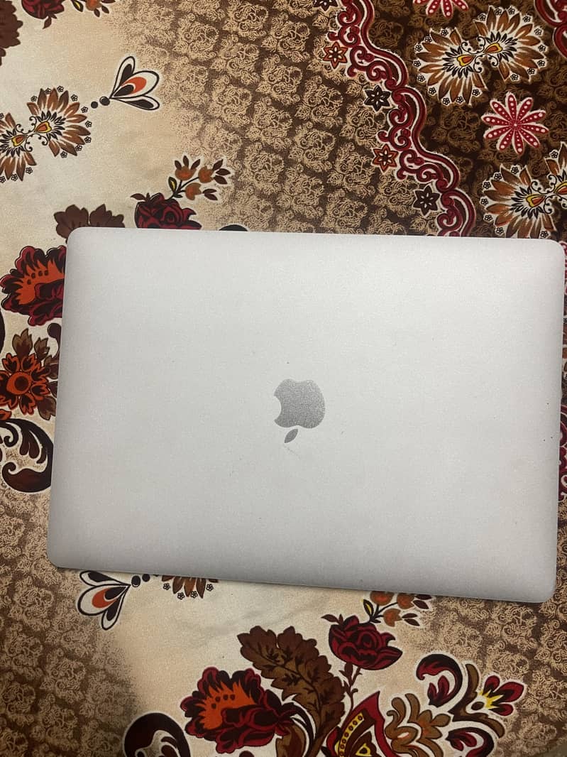 Macbook pro 2016 13 inch 16/512 1
