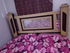 new condition 2year used