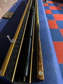 snooker cue