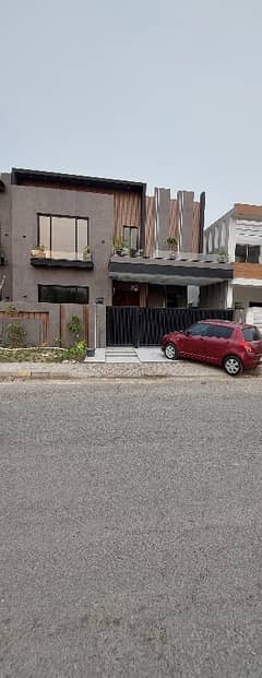 10 Marla Brand New House A Plus Category in ROYAL ORCHARD Multan available Sale in C - Block