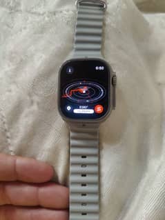 apple watch ultra2 esim non active 100battry health clean no scratches