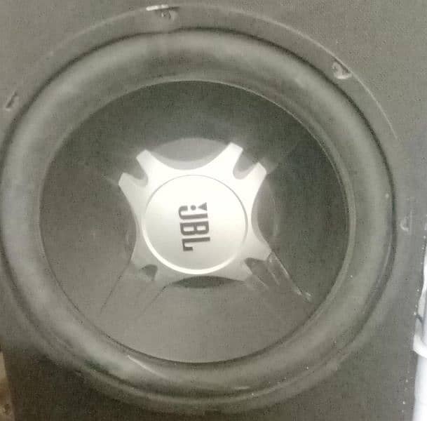 car woofer 3