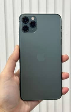 *I phone 11 Pro Max Dual sim fzikl PAT approved With Box