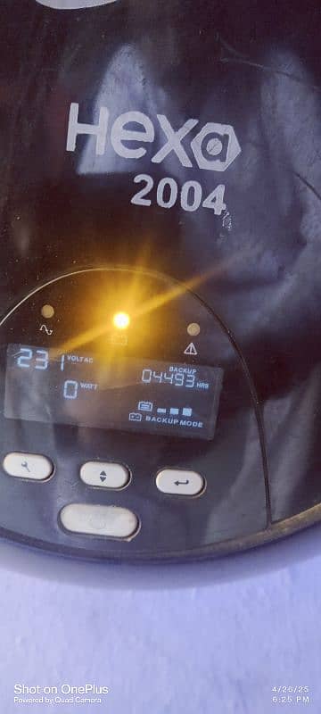 Homage 12volts and 24volts and Mppt 60Amp Controler 8