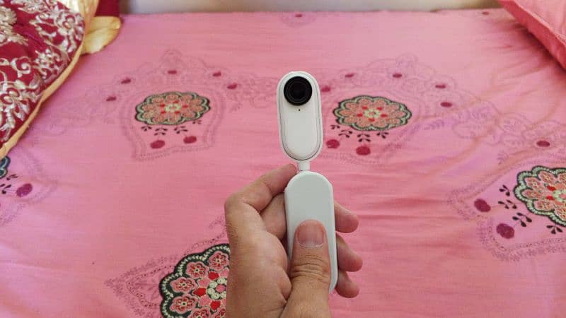 Insta360 Go 2   Key Features Miniature 3K Action Came 1