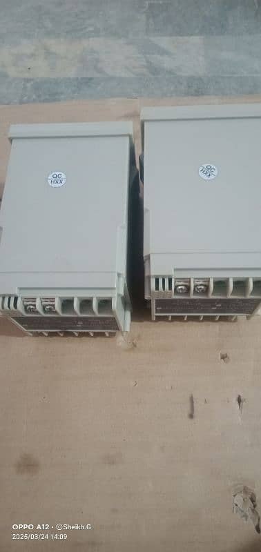 digital temperature controller 5