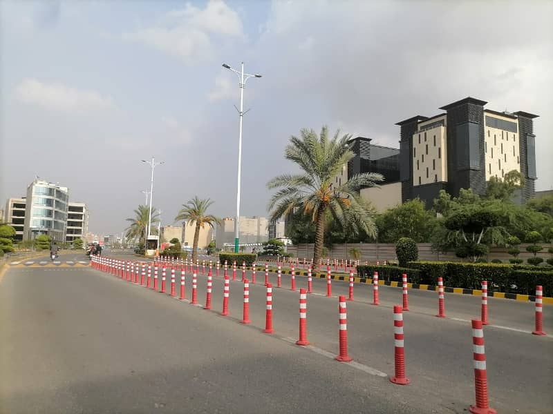 21.5 Marla Plot Near To Park Ideal Location 1