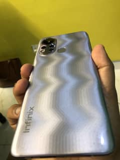 Infinix HOT 11S (4+2/128)