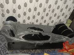 bed and dewan