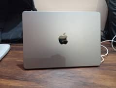 MacBook Air M3 2024 8/256