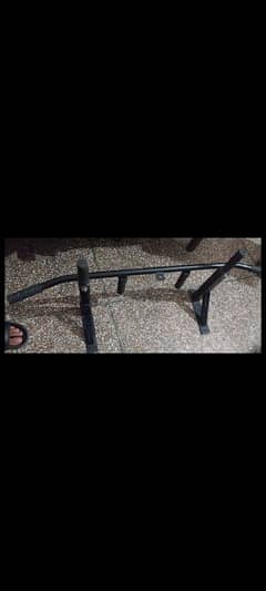 pull ups hanging bar