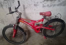 "Phoenix Cycle for Sale – Excellent Condition, Red!"