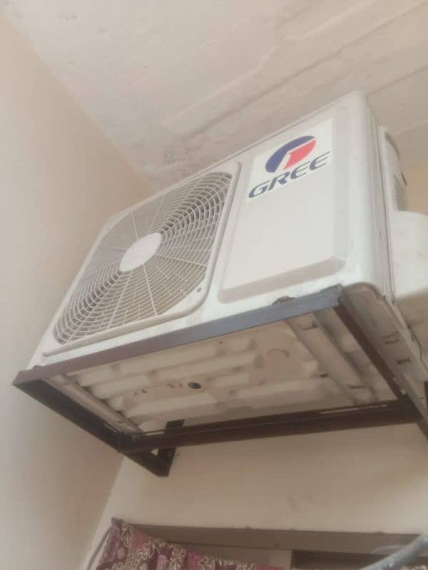 Gree Ac Brand new Condition 7