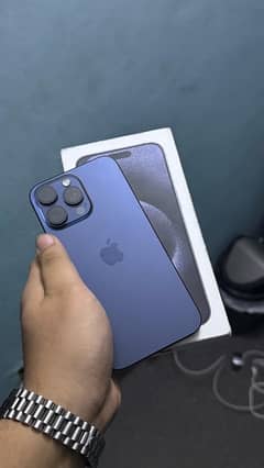 Apple iPhone 15 Pro Max (256GB JV)