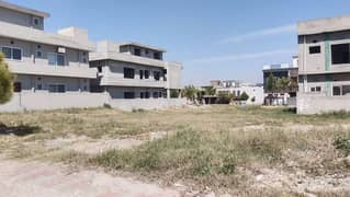 Top. City Block D Park Face House For Sale