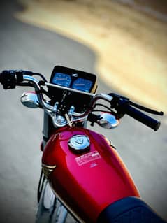 honda 125 spechial aditon red