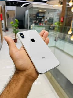 iPhone x 256 GB my WhatsApp number 03250226756