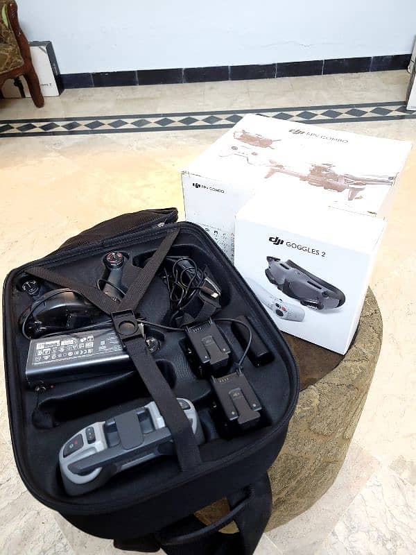 Dji fpv fly more combo (Dji googles 2) 1