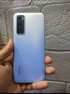 8.128. ,v20se condition 10.9 hi ful box hai masla fult huwa paisay waps