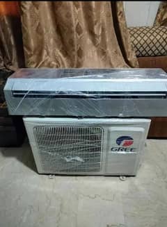 gree AC and DC inverter my WhatsApp number03266041847