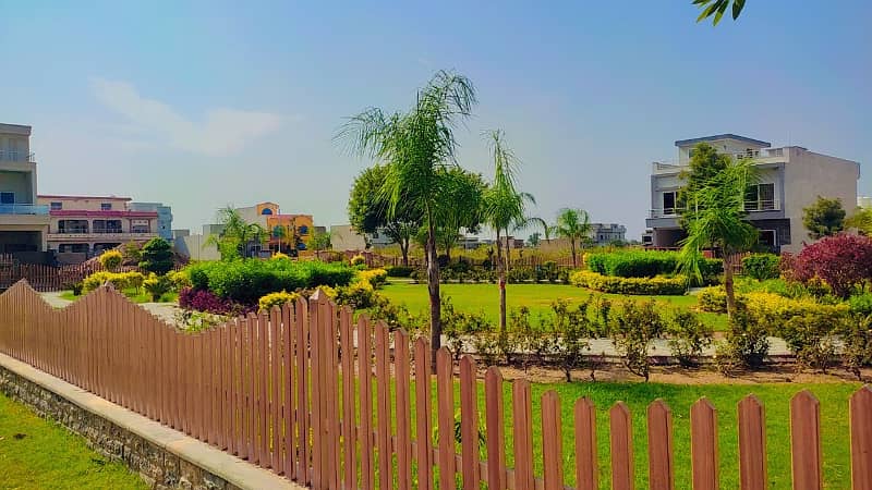 F. 17 T&T 35*70 PLOT FOR SALE ON GOOD LOCATION FIRST COME FIRST AVAIL THIS BIG OPERTUINTY 15