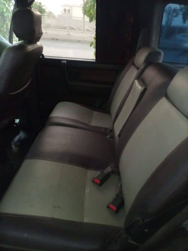 Isuzu Trooper 1994 available for sale. . 0307.603 4750 9