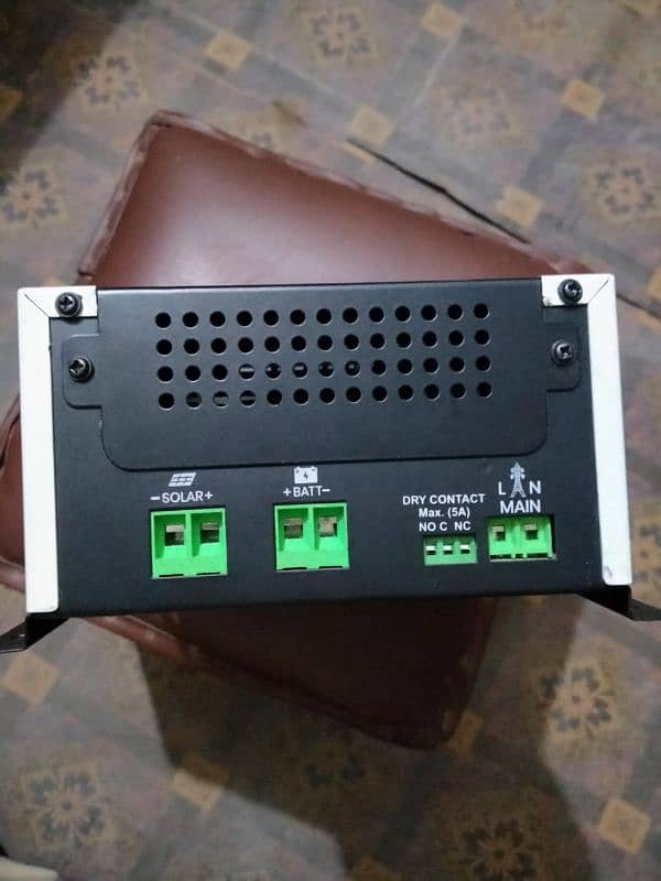 MPPT Simtek 4