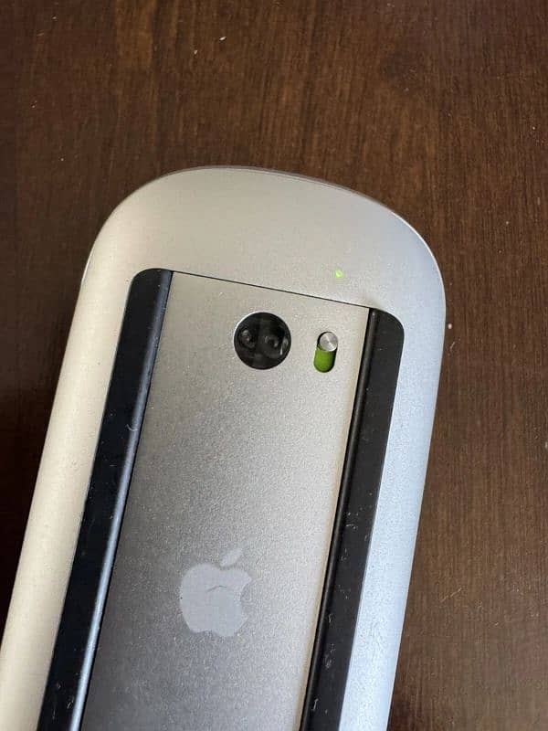 Original Apple Magic 1 & Magic 2 Mouse - Best Condition 3