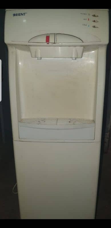 ORIENT WATER DISPENSOR GOOD CONDITION CAL# 0310/47/91/978