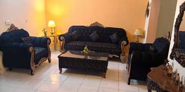5 seater sofa set with center table