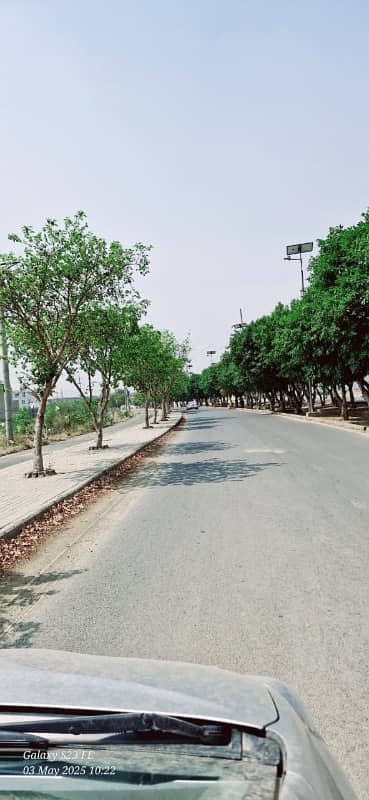 On 60 Feet Road 10 Marla Corner Plot Near Park Mosque And Commercial Market For Sale In C Block LDA Avenue 1 Lahore 2