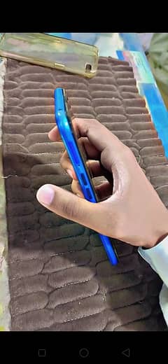 realme