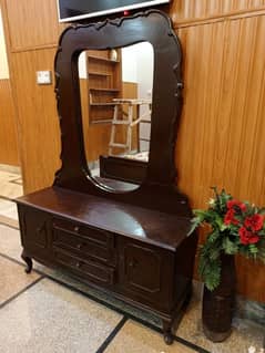 Dreesing Tabel wooden