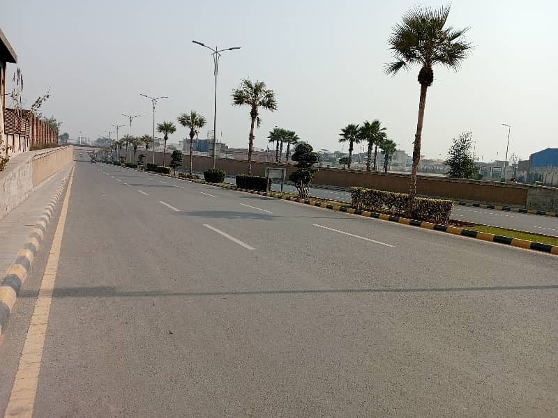 A Prime Location Residential Plot Of 5 Marla In Gujranwala 2