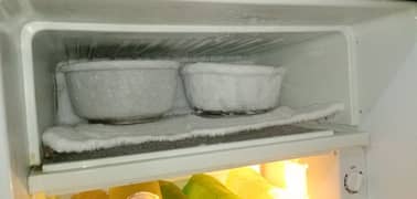 mini fridge orient urgent sale