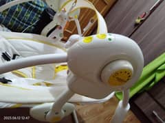 tinnies baby swing