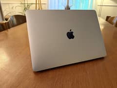 MacBook