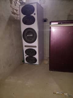 speakers