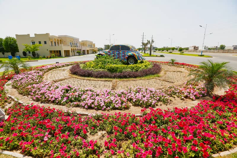 10 Marla Residential plot on throw away price. 5
